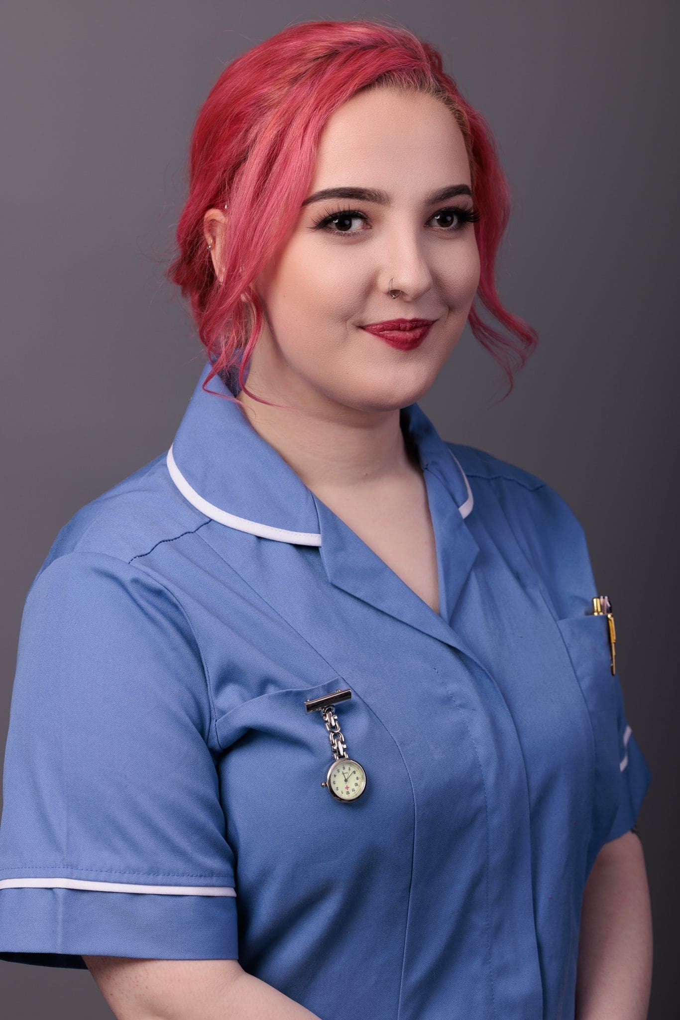 linkedin portraitr nurse uniform